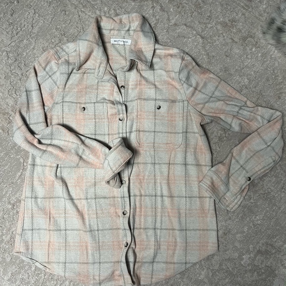 Neutral tone Plaid Button-up - Picture 1 of 2